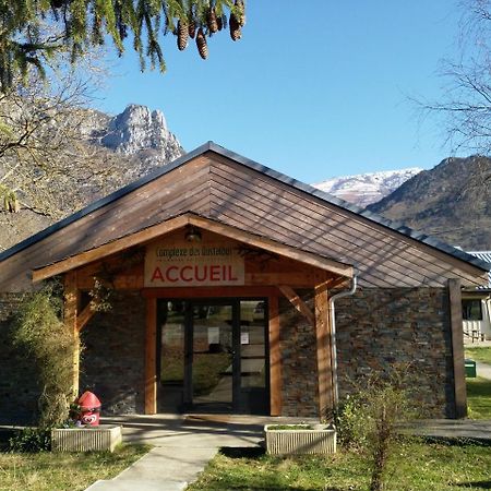 Hotel Complexe Des Oustalous Les Cabannes  Esterno foto