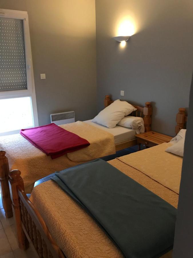 Hotel Complexe Des Oustalous Les Cabannes  Esterno foto